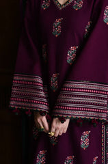 3 PC Embroidered Lawn Suit - HL 05