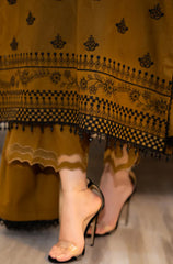 3 PC Lawn Embroidered Suit - HL 41